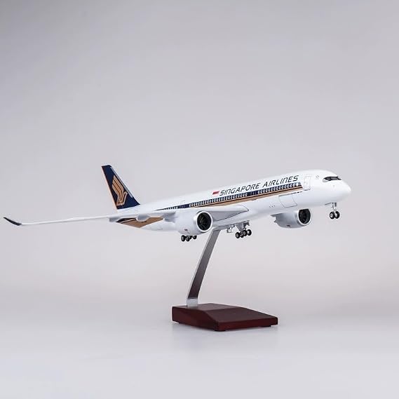 Singapore Airlines Airbus A350 1/142 Scale Resin Model Airplane Toy Collectable Gift