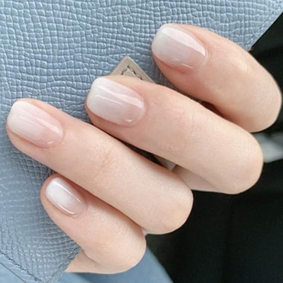 Favelo Short Square Press on Nails White Ombre Fake Nails Glossy Solid Full Cover False Nails DIY Nails Accessories for Women and Girls 24Pcs (D)