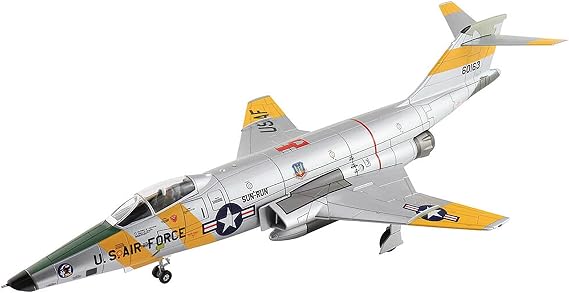 Mcdonnell RF-101C Voodoo Fighter Aircraft 363rd TRW, Operation Sun Run (1957) United States Air Force Air Power Series 1/72 Diecast Model by Hobby Master HA9304