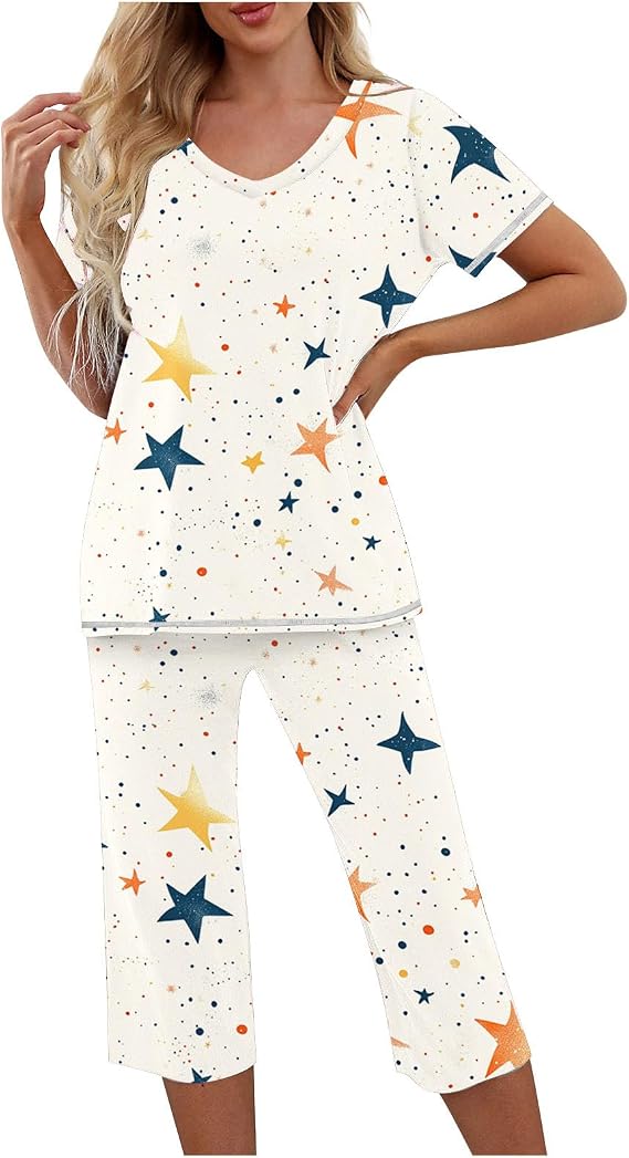 Women's Stars 2 Pack Pajama Set Sleepwear T-Shirt & Capri Pants Pajamas Sets Chic Prints 2-Piece Pjs Loungewear