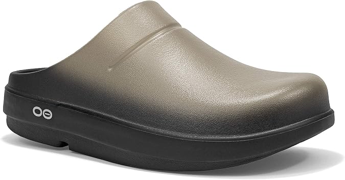 OOFOS Unisex Oocloog Satin Clog Mule